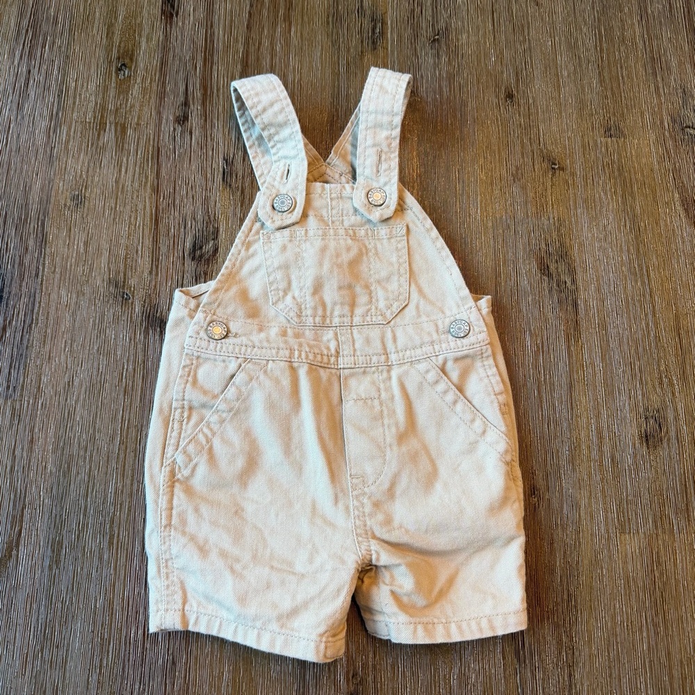 3/27$ GAP Baby Shortalls Short Overalls size 3-6 months